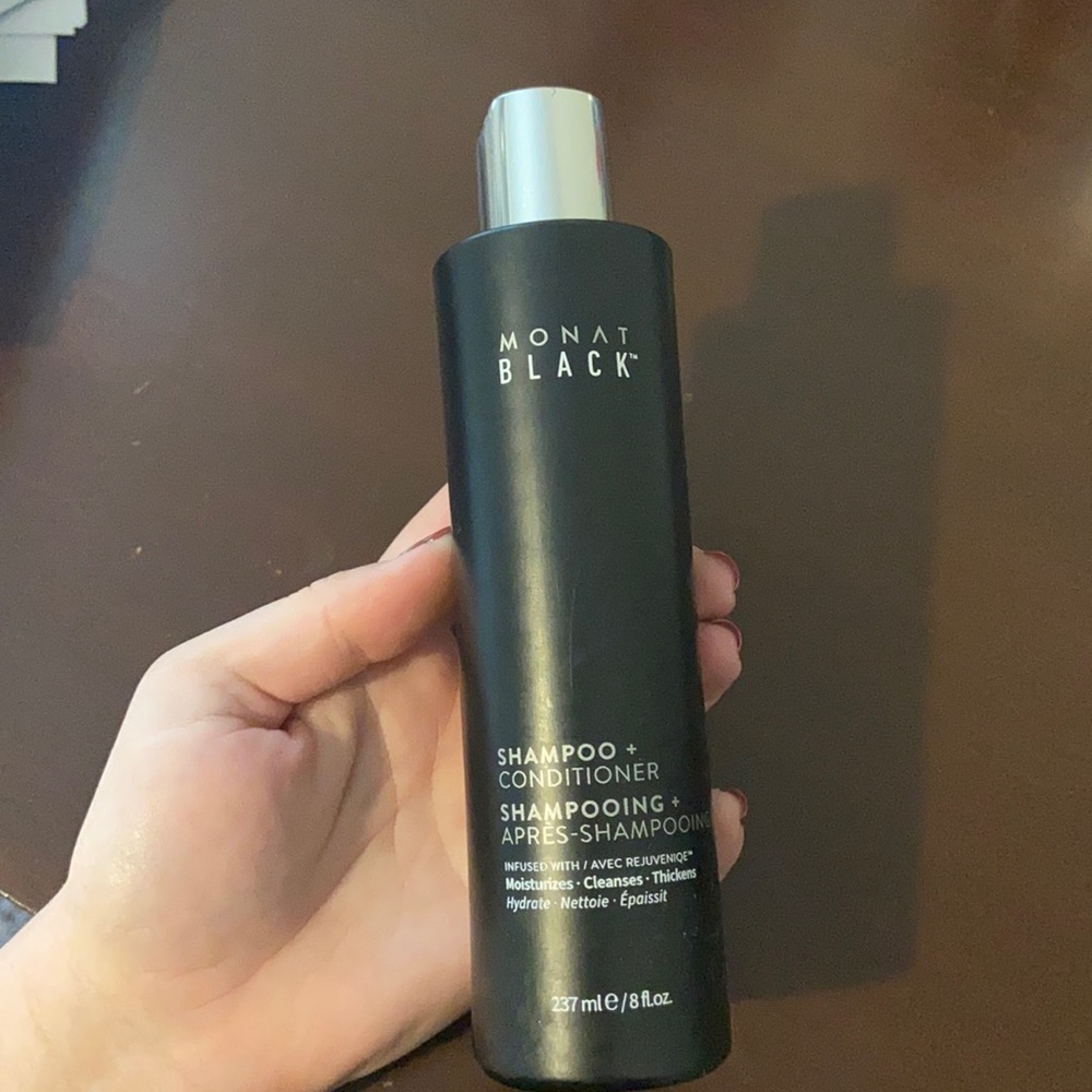 Monat Black Shampoo + Conditioner full size